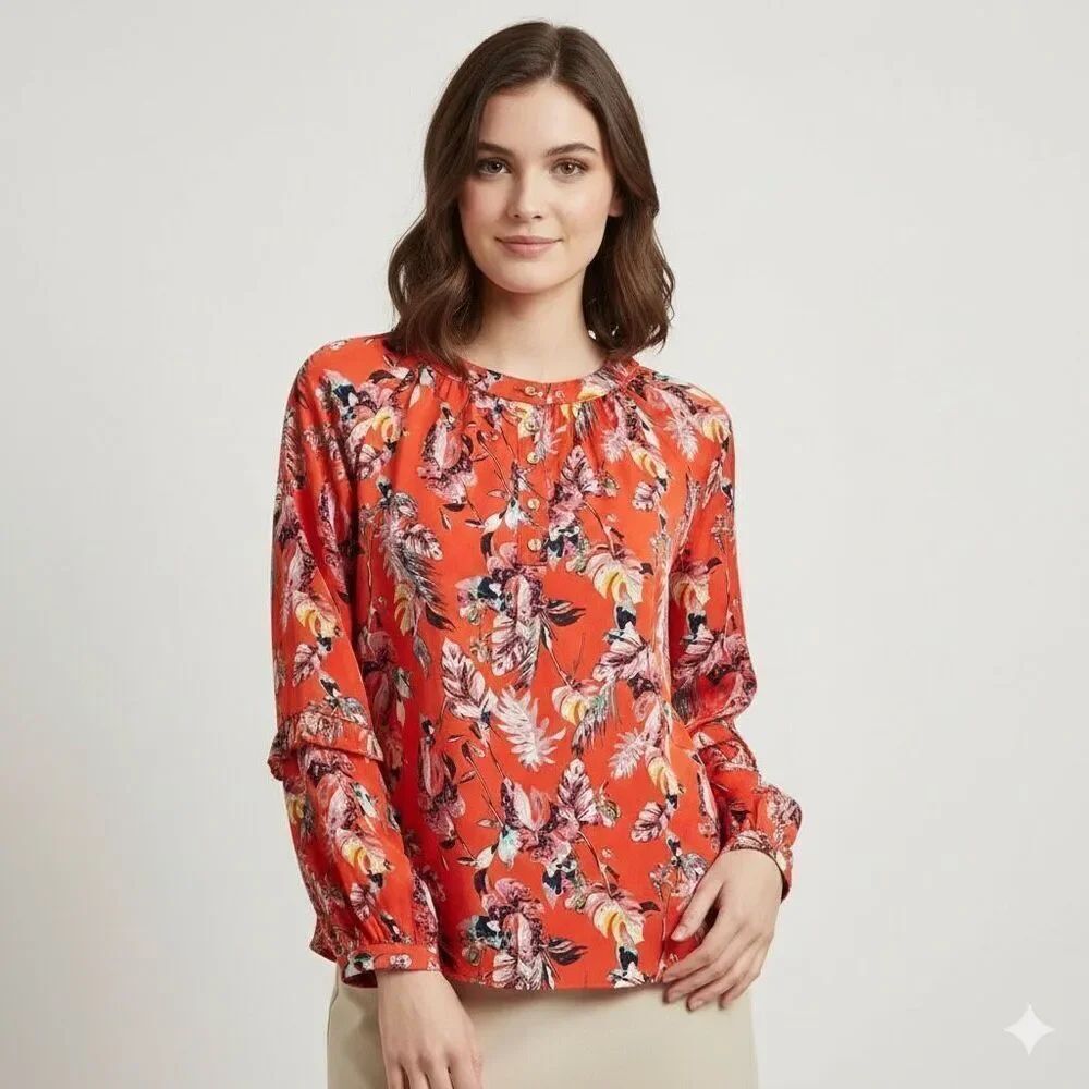 Buckle Black floralāpuff sleeve with ruffle blouse